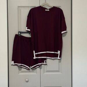 Ekuaer Wine Red Colorblock Knit 2-Piece
Pajama set. Sz. XL